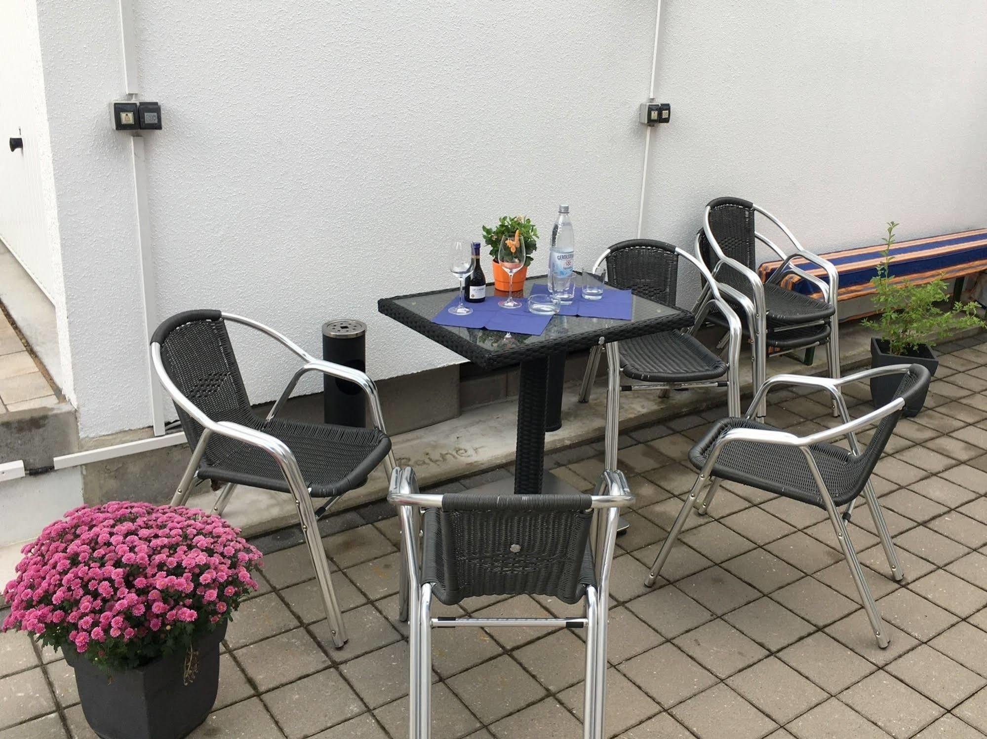 Apartment Palmie Roth  Exteriör bild